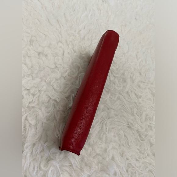 Loewe Anagram Embossed Wallet Red - Picture 4 of 15